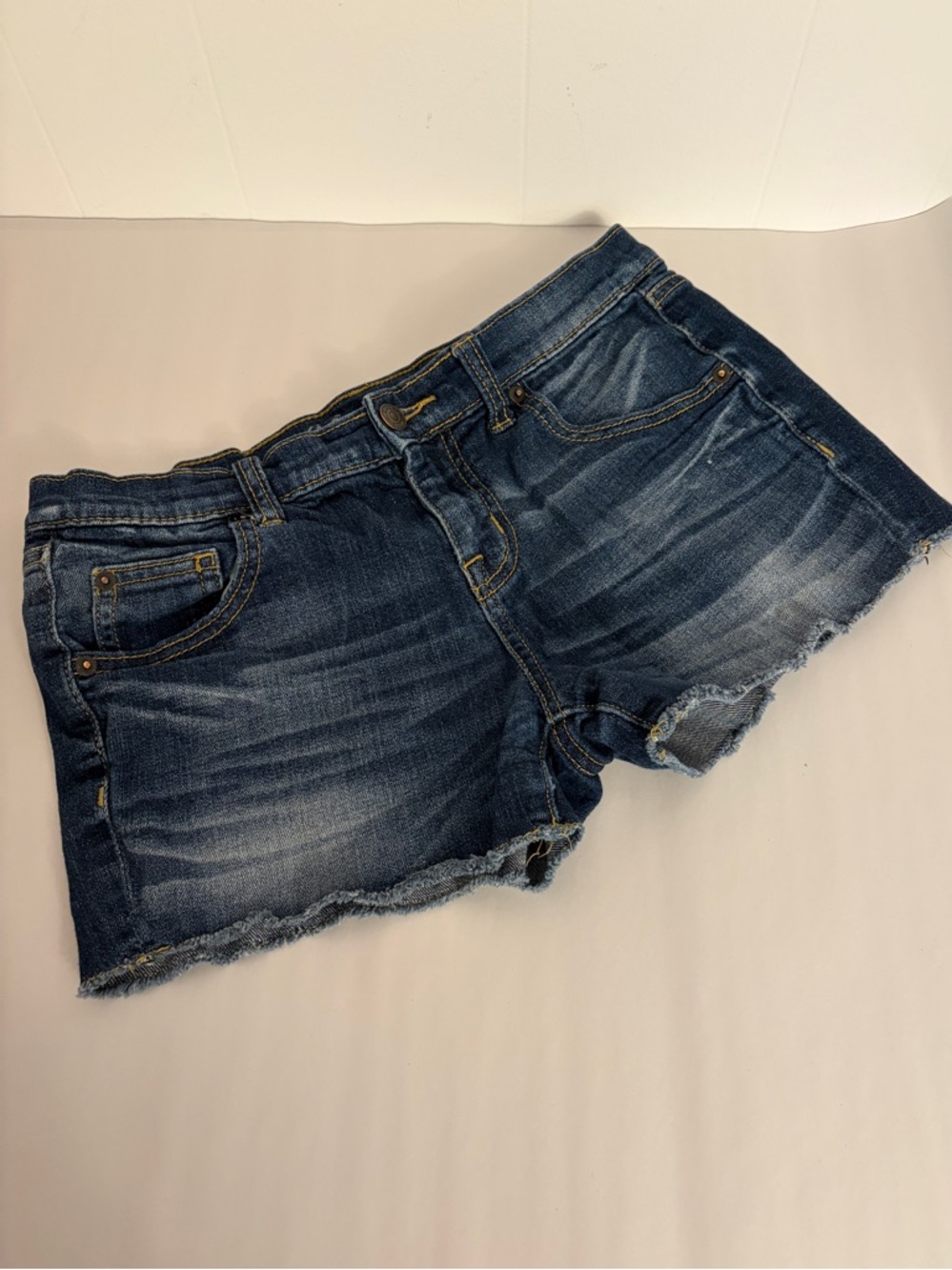 Mossimo Denim Shorts Women 2/26 Blue Excellent Boyfriend Raw Hem Stretch